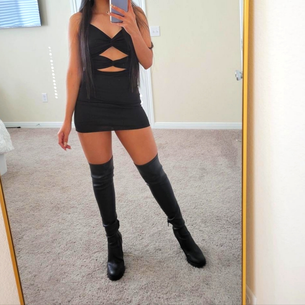 Black dress
